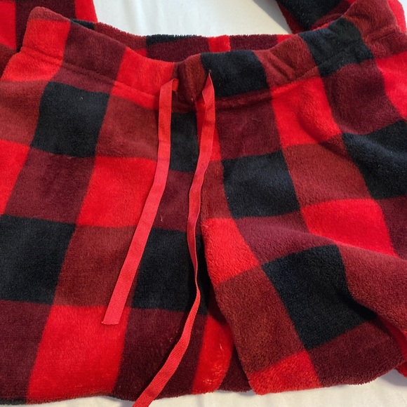 Red plaid fluffy PJs - Picture 2 of 3
